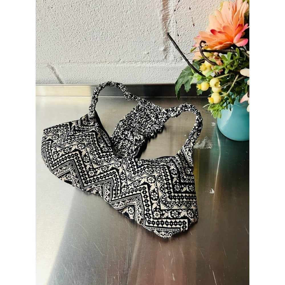 Tilly's Patterned Bikini Top